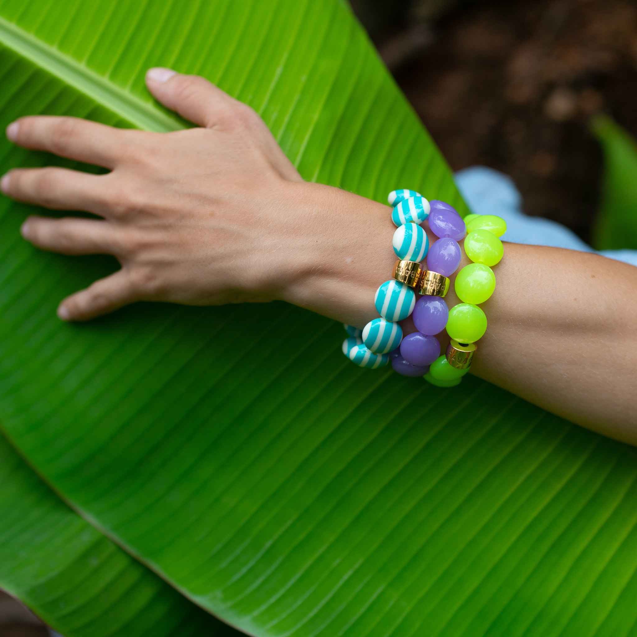 Bracelet perles rondes colorées violet jaune bleu femme | Bombom Surf Parabaya Parabaya
