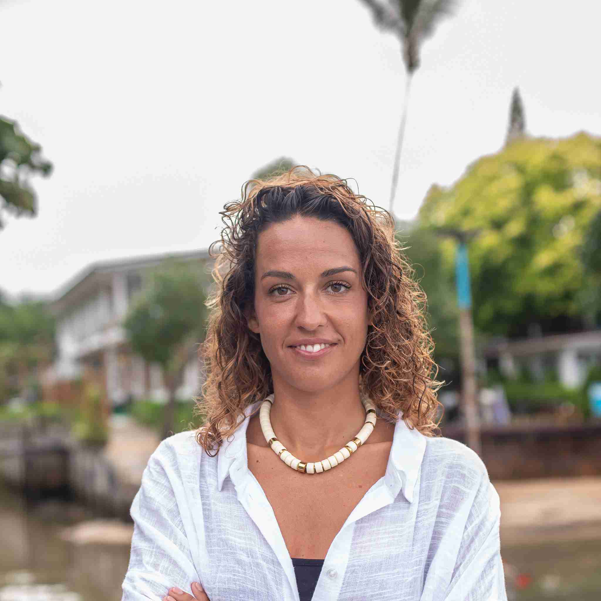 Collier perles ivoire et acier doré femme réglable | Praia Ivoire Parabaya Parabaya