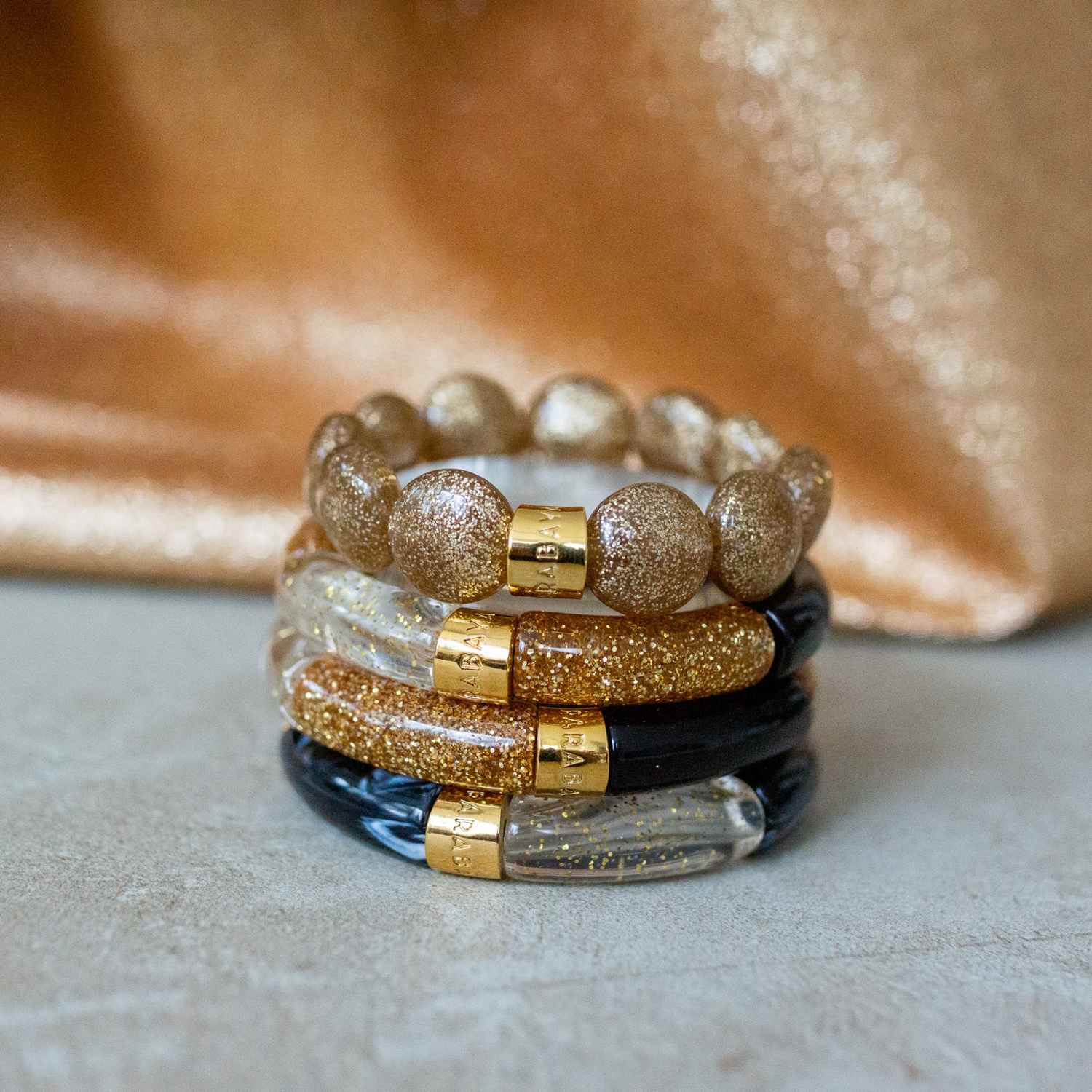 Les bracelets pailletés