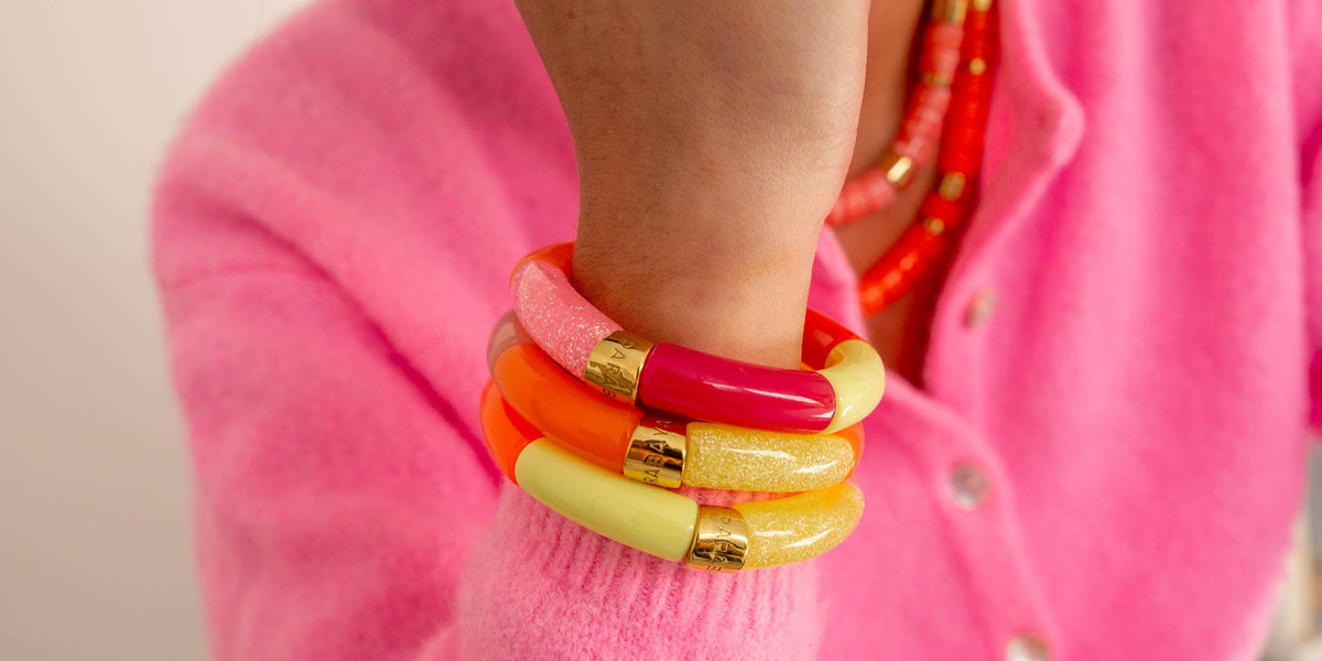 Bracelets Pipoca colorés pour femme en perles tubes roses, orange et jaunes