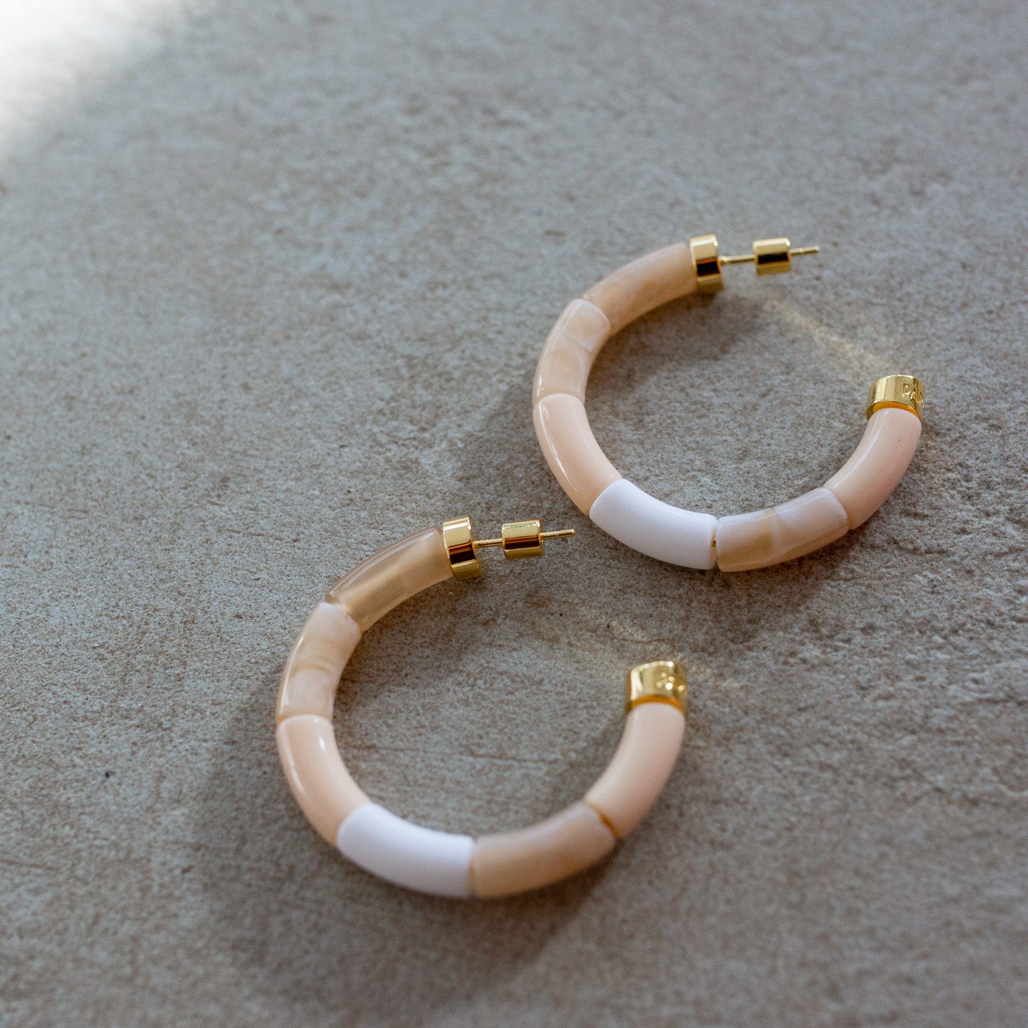 Boucles d'oreilles Bola Creme Parabaya