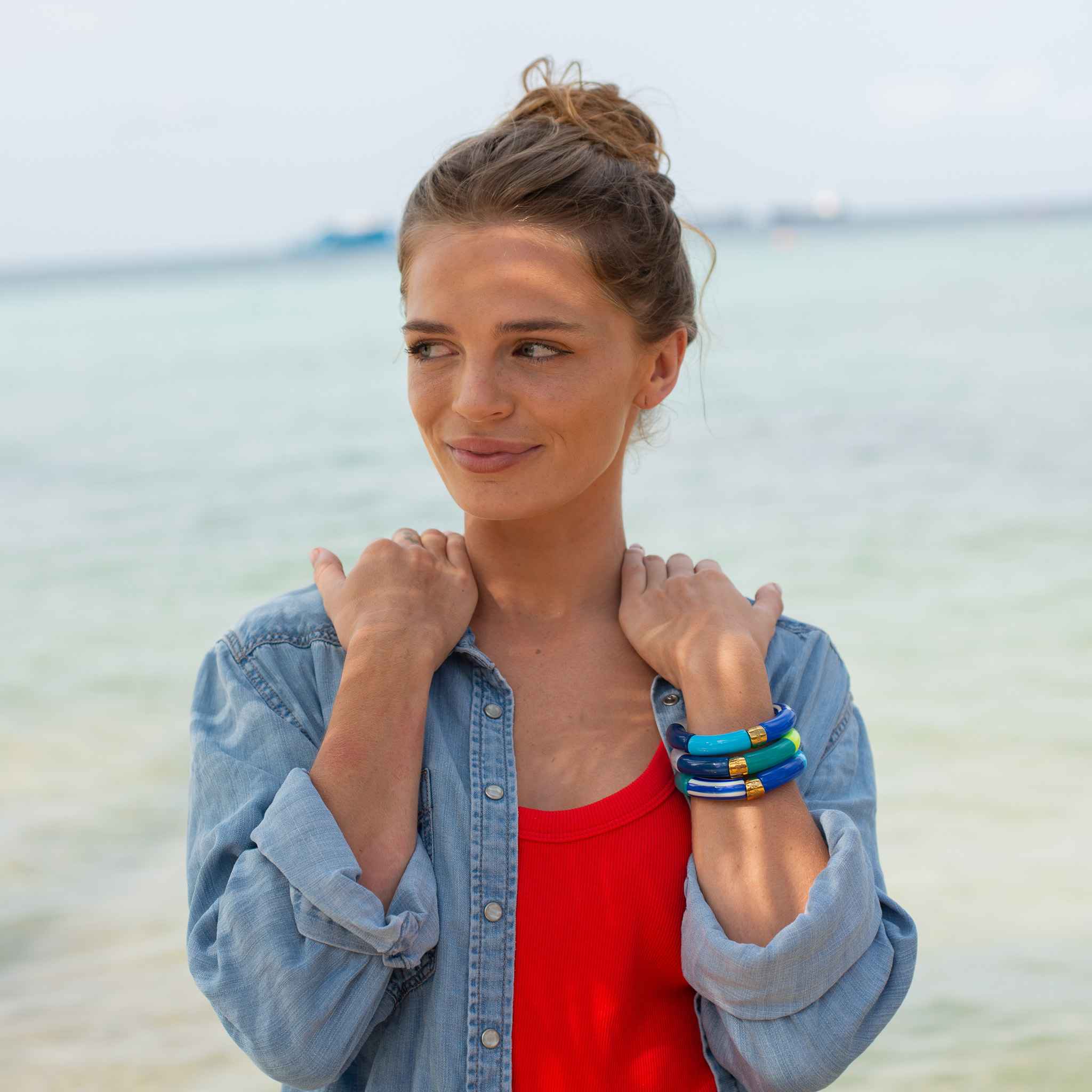 Bracelet perles colorées bleu jaune femme rayé | Pipoca Vela Parabaya Parabaya