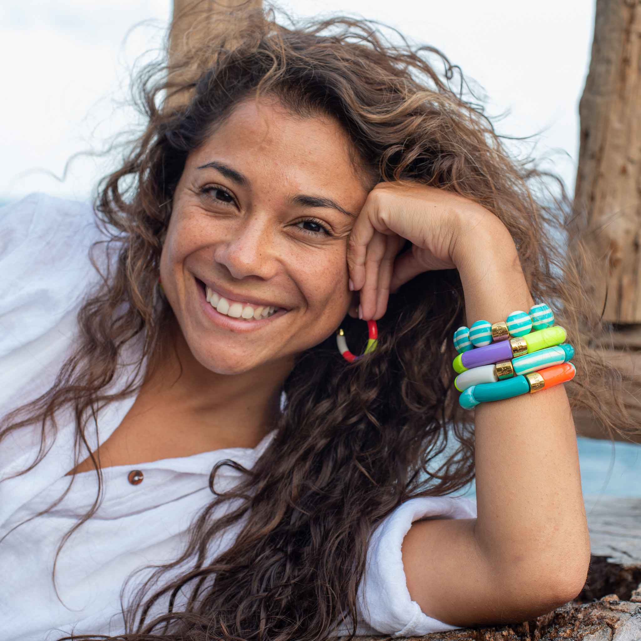 Bracelet perles colorées violet jaune bleu orange femme | Pipoca Surf Parabaya Parabaya