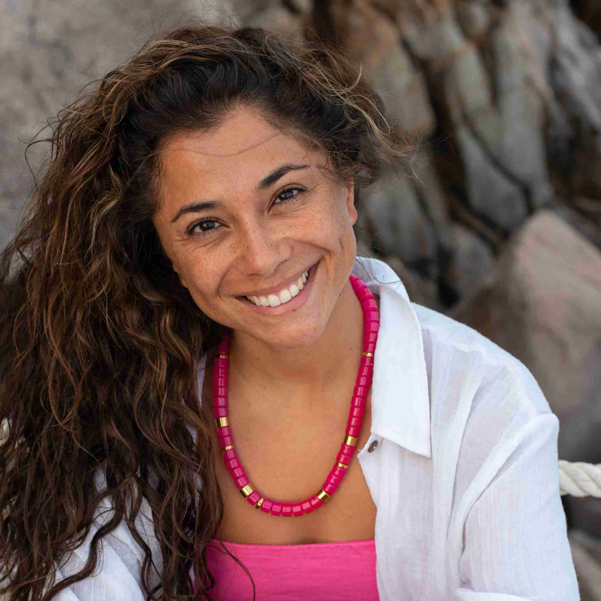 Collier perles magenta femme réglable | Praia Magenta Parabaya Parabaya