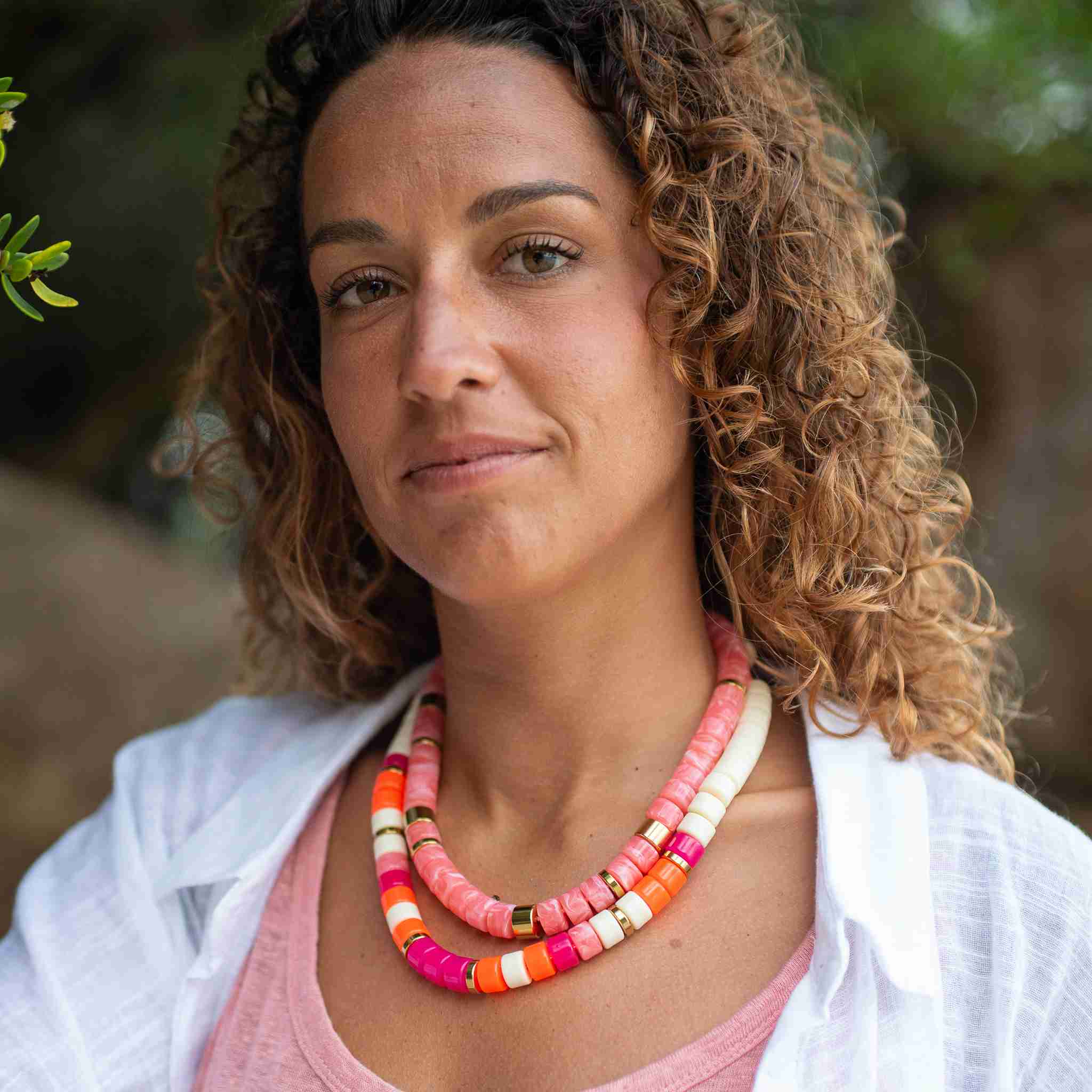 Collier perles rose pamplemousse femme réglable | Praia Pamplemousse Parabaya Parabaya